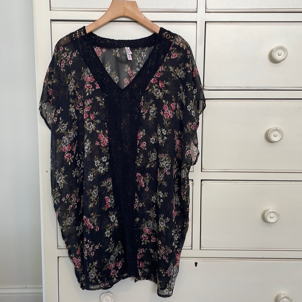Floral swimsuit cover-up medium large